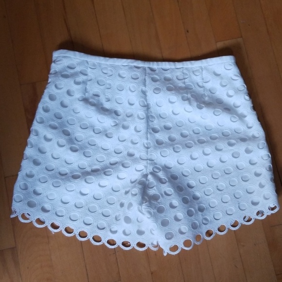 Catherine Malandrino white lace shorts size 2 - Picture 3 of 8
